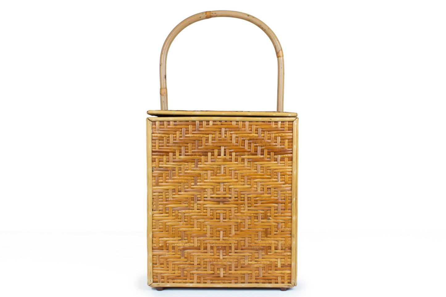 Picnic basket with handle and lid (gold)